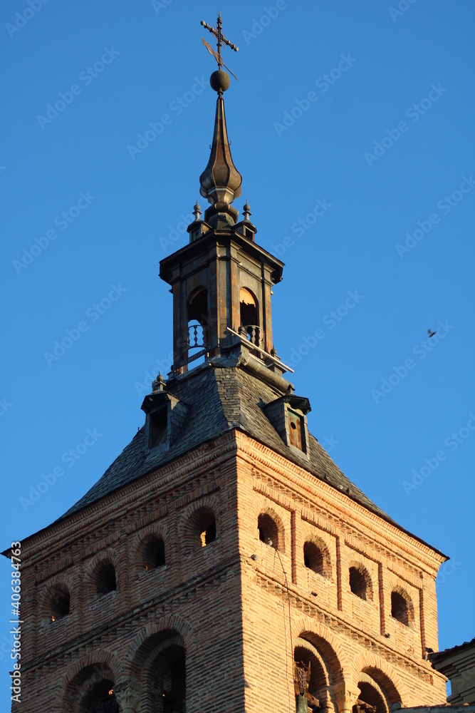 Torre de Iglesia en Segovia, España