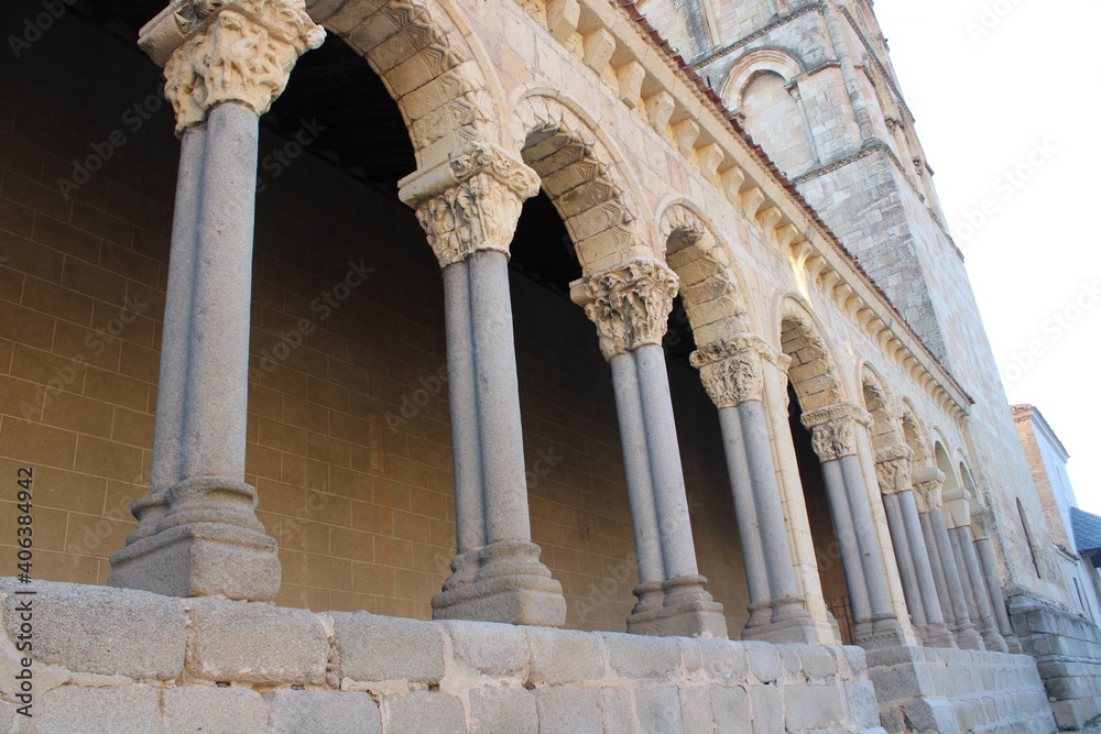 Atrio Iglesia de San Vicente, Segovia