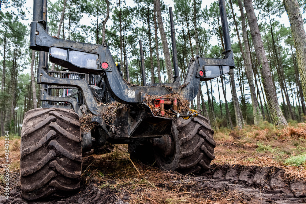 heavy vehicle used in the logging and forest maintenance industry heavy vehicle used in the logging and forest maintenance industry