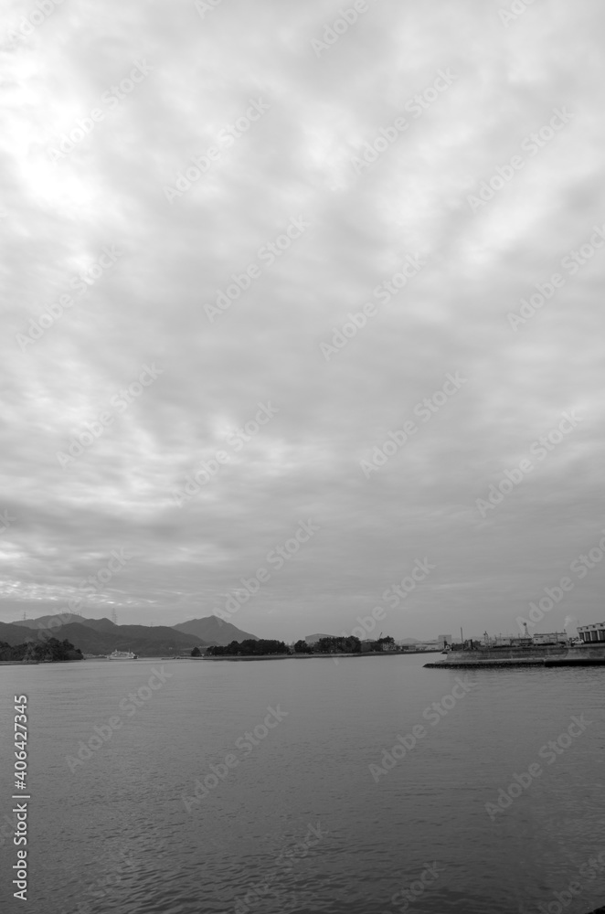 冬の空と雲（2020年12月27日・岡山県岡山市）