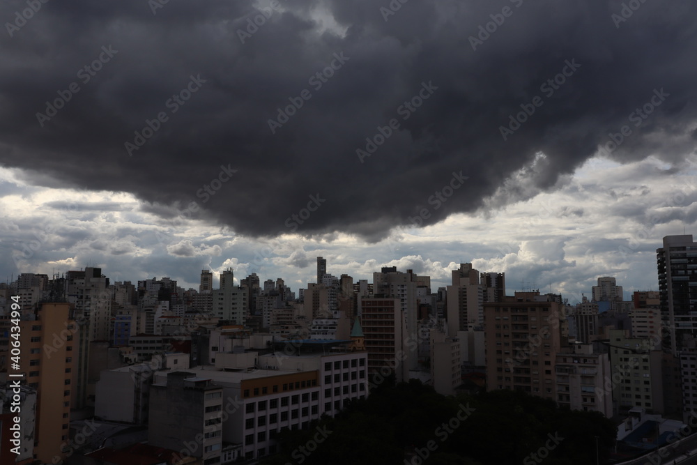 TEMPESTADE TEMPESTADE