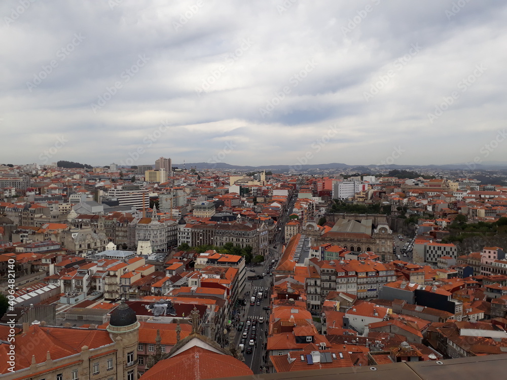 Hermosa vista panorámica de la ciudad de Oporto, Portugal. 