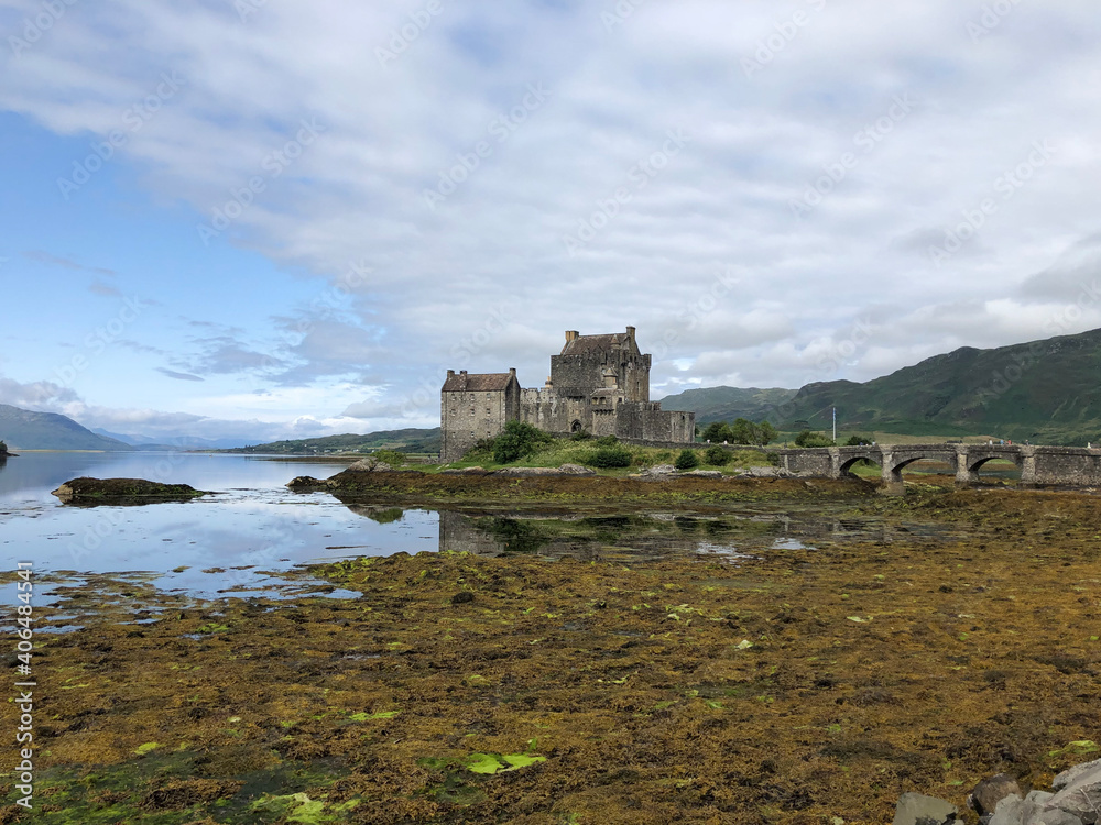 eilean donan castle in Scotland