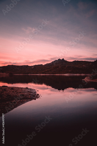sunset over the lake © Rodrigo