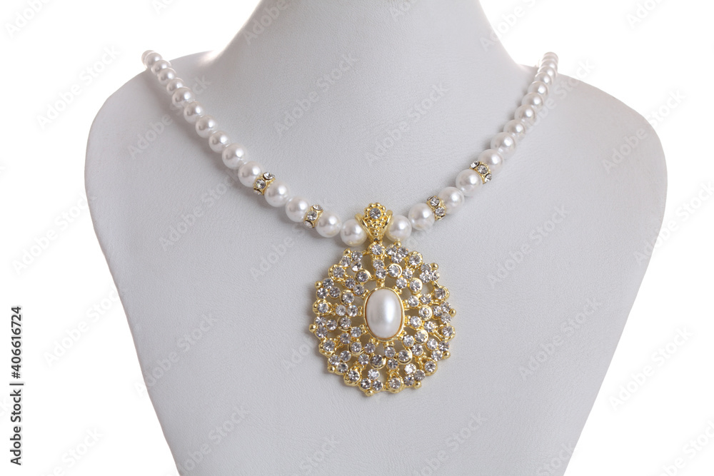 pearl necklace isolated on white pearl necklace isolated on white