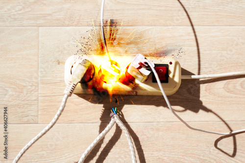 Photography The extension cord lies on the floor with a large current consumption