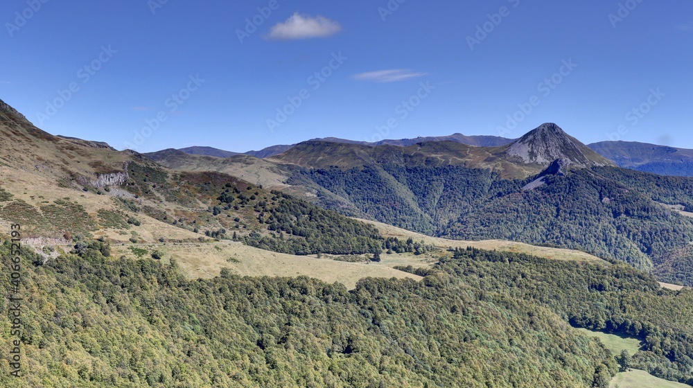 massif du Puy Mary dans le Cantal