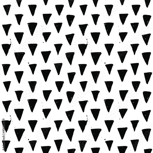 Triangle Seamless Brush Hand Drawn Pattern