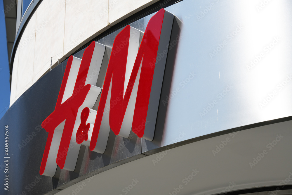 Hannover, Lower Saxony, Germany - April 12, 2020: H&M, Hennes Mauritz shop  in Hanover, Germany - H&M is a multinational swedish clothing-retail  company Stock Photo | Adobe Stock