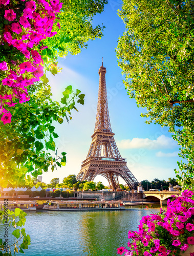 Eiffel Tower in spring
