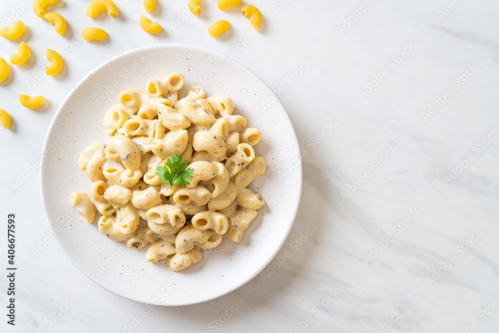 macaroni and cheese with herbs macaroni and cheese with herbs
