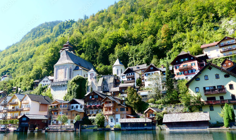 Blick auf Hallstatt am Hallstätter See, Salzkammergut, Österreich