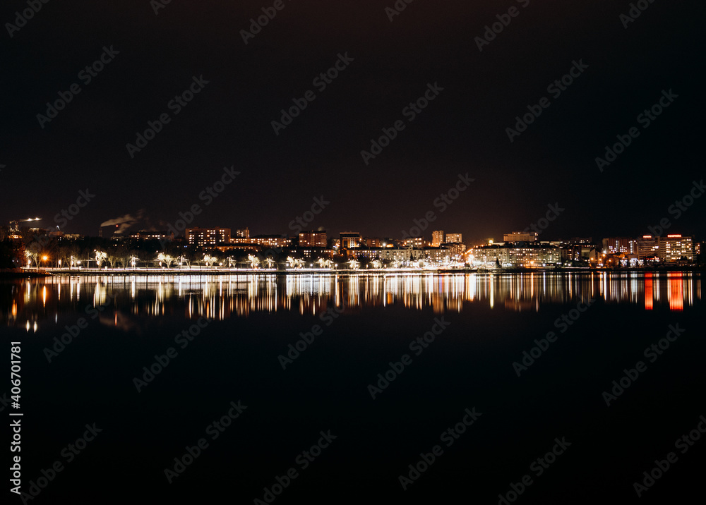 Fototapeta premium night, city, water, lights, river,