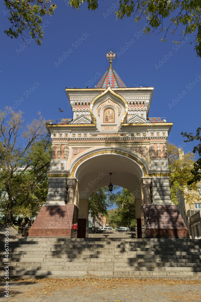 view of Arch of Tsarevich Nicholas II