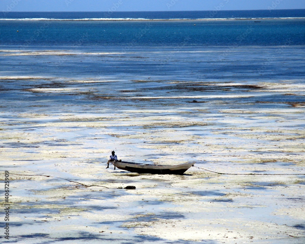 Obraz premium Waiting for the tide to come in