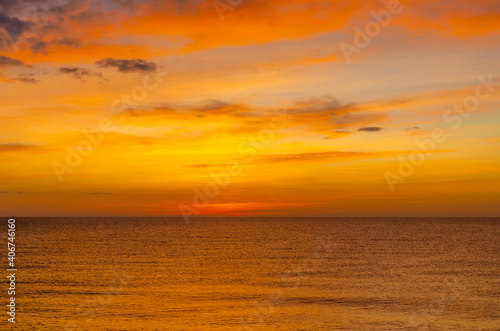 Sunrise over the sea in the early morning. © Сергей Лаврищев
