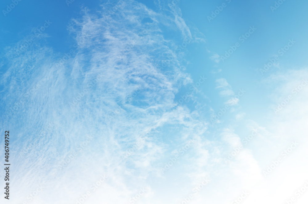 Obraz premium Blue sky with white cloud. The summer heaven is colorful clearing day Good weather and beautiful nature in the morning.