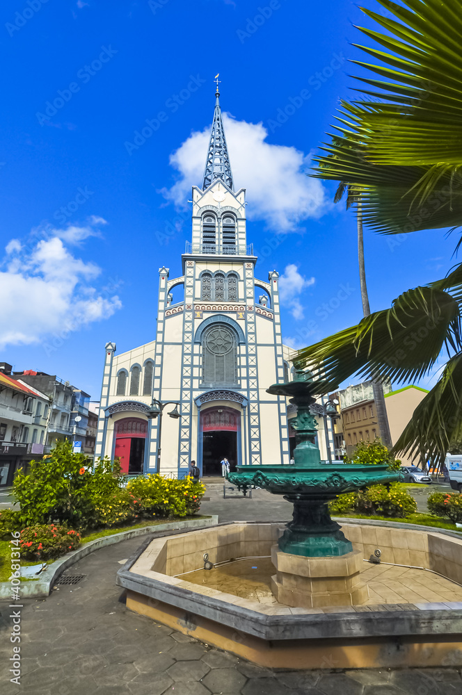 Cathédrale Saint-Louis de Fort-de-France, Martinique.	