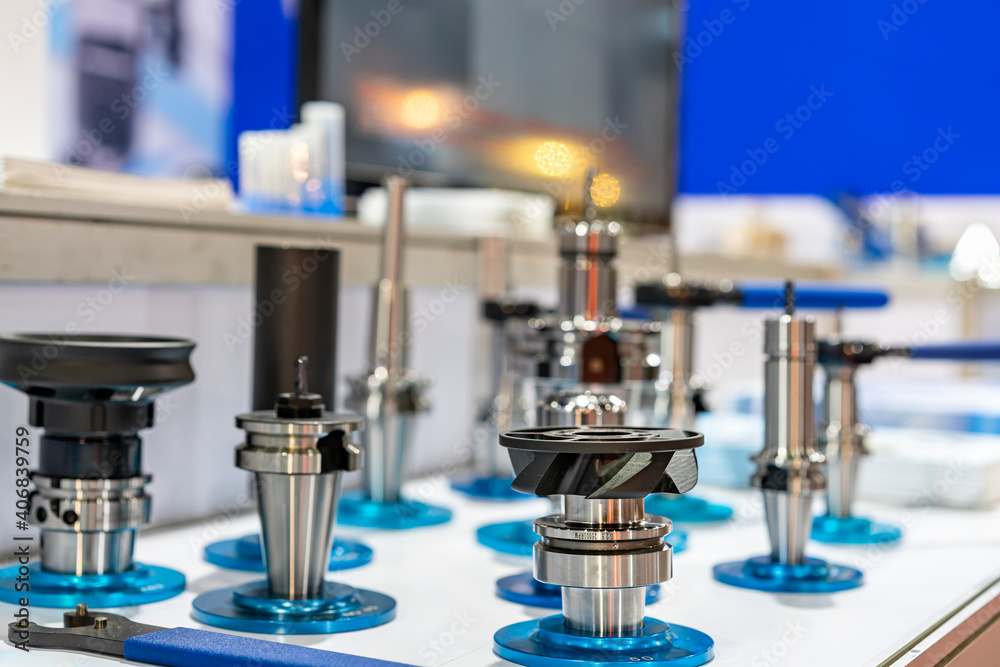 precision collect chuck and face holder head cutting tool for cnc milling machining center in industrial work on table precision collect chuck and face holder head cutting tool for cnc milling machining center in industrial work on table