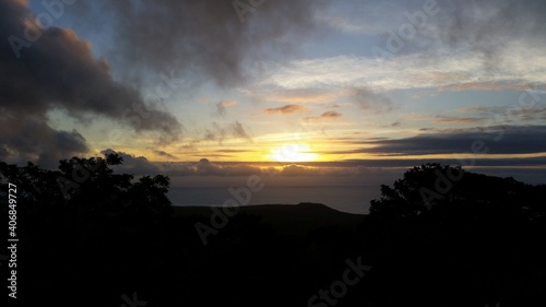 Sonnenuntergang auf San Cristóbal, Galapagos-Insel photo