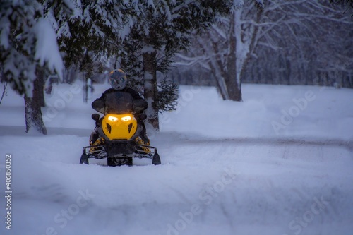 Snowmobile in the Canadian winter © Gilles Rivest