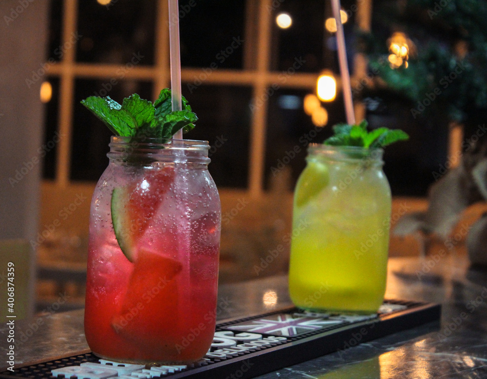 Fototapeta premium cocktail juice in a glass