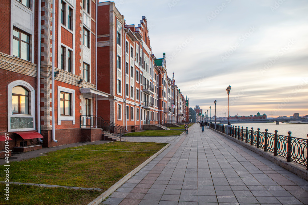 Obraz premium Malaya Kokshaga river and Bruges embankment. Yoshkar-Ola. Mari El Republic. Russia