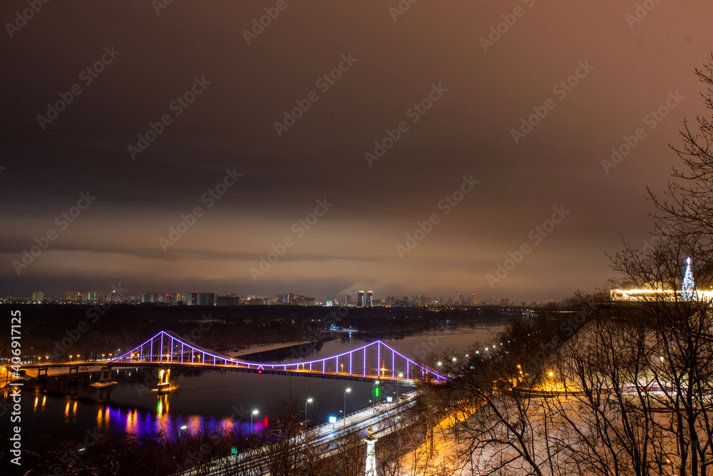 Fototapeta premium bridge at night