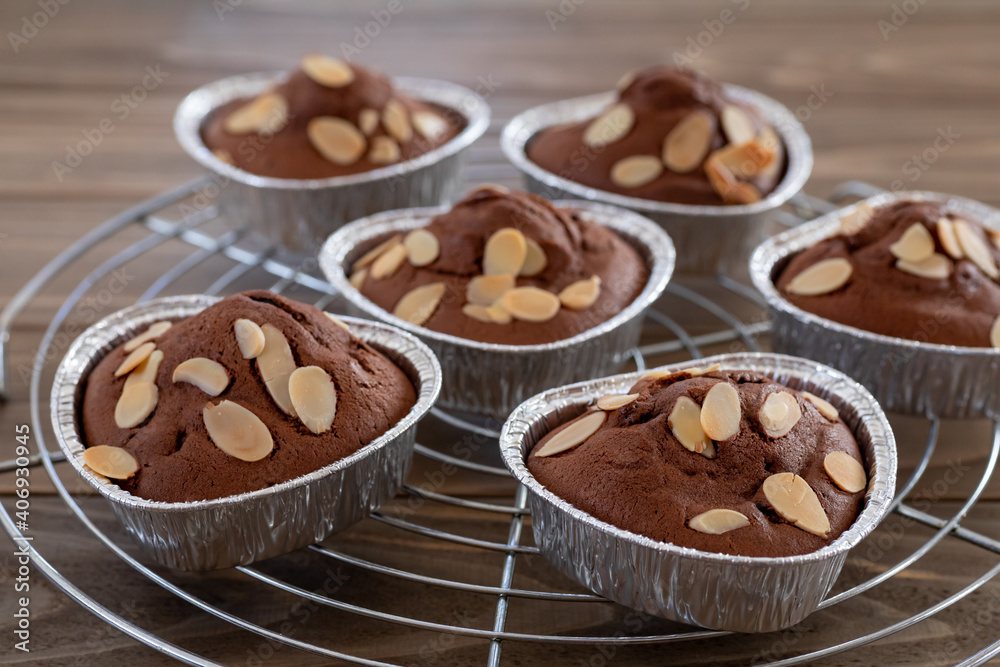 バレンタイン向け ハート型のチョkレートマフィン バレンタイン向け ハート型のチョkレートマフィン
