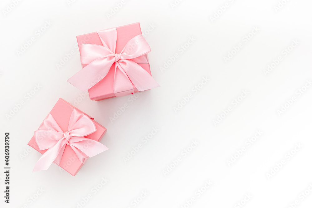 Valentines day composition: two pink gift boxes with ribbon - obrazy, fototapety, plakaty 