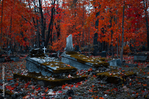 Tableau sur toile The old Catholic cemetery in the fall