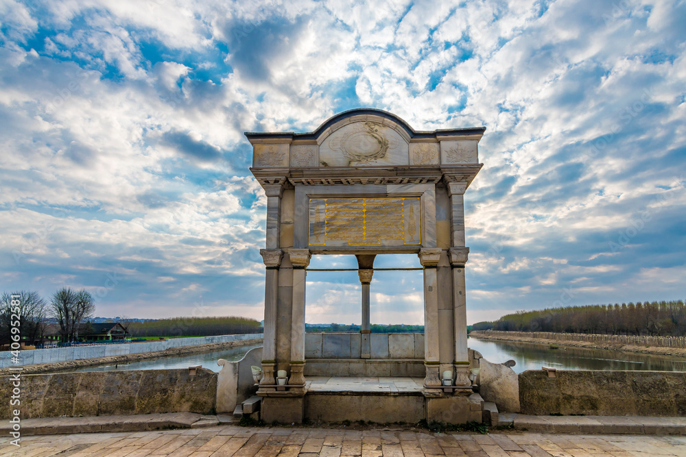 Fototapeta premium Meric Bridge details in Edirne City of Turkey