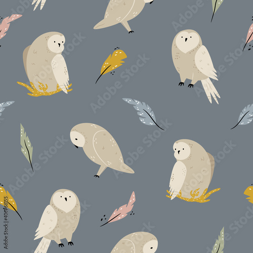 Seamless pattern with cute owls and feathers