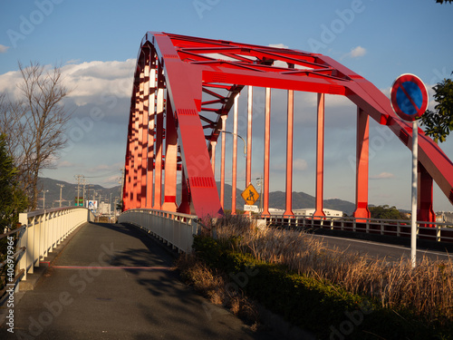 アーチ状の橋