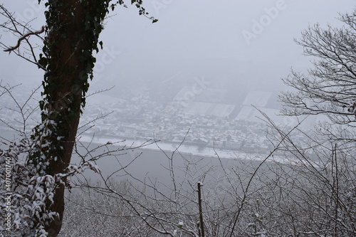 Aussicht im Schneestrum über Kranenberg Andernach im Winter photo