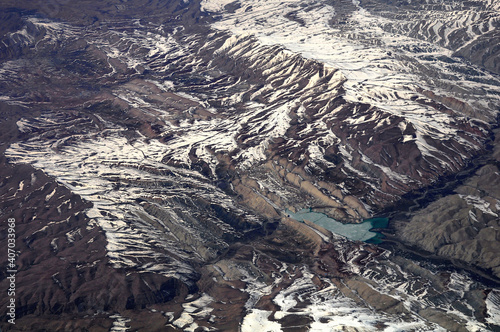 Mountains from a bird's-eye view 