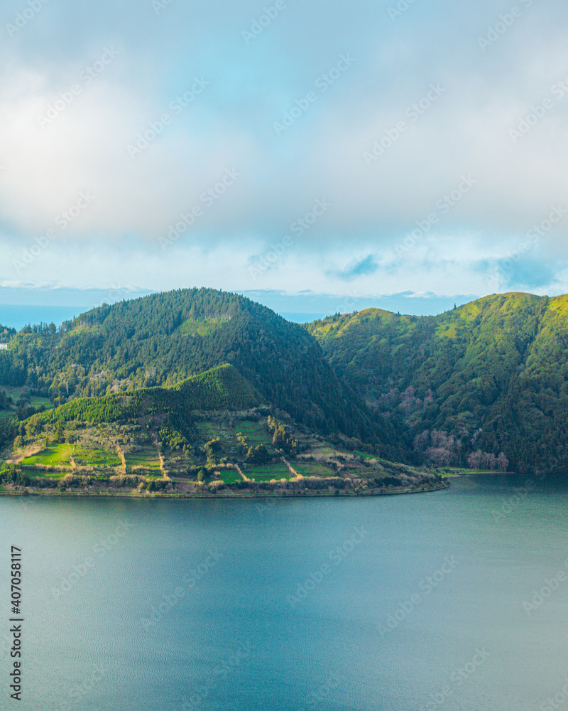 Lagoa das Sete Cidades na ilha de São Miguel, Açores