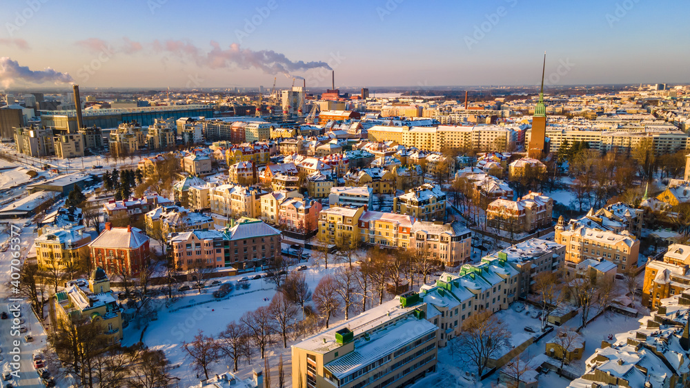 Obraz premium Aerial sunset view of Helsinki in winter time, Finland
