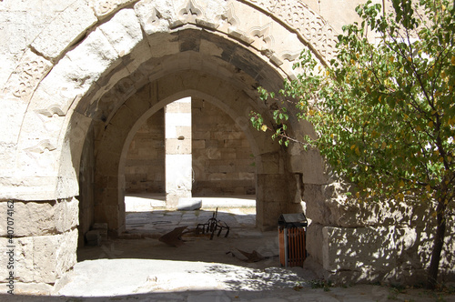 Fototapeta Naklejka Na Ścianę i Meble -  Old Kervansaray, former inn on the Silk Road (Anatolia, Turkey)
