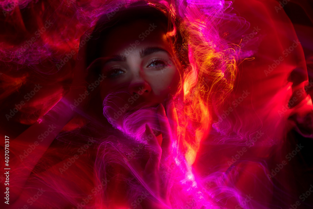 lightpainting portrait, new art direction, , light drawing at long exposure lightpainting portrait, new art direction, , light drawing at long exposure