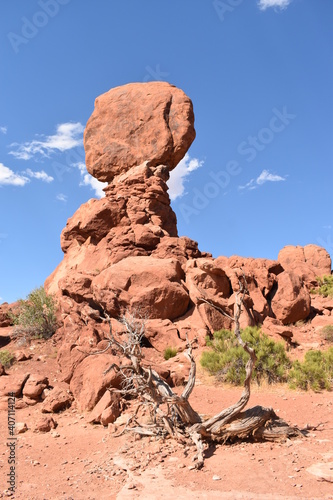 Balanced Rock formation in Arches National Park, Utah.
