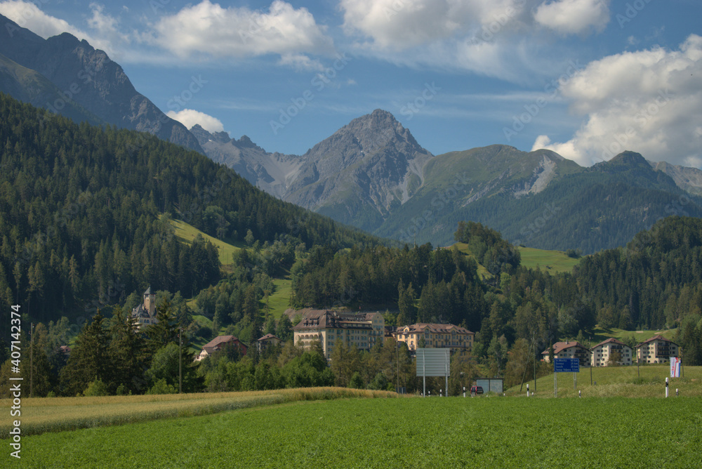Panorama bei Scuol im Engadin in der Schweiz 12.8.2020