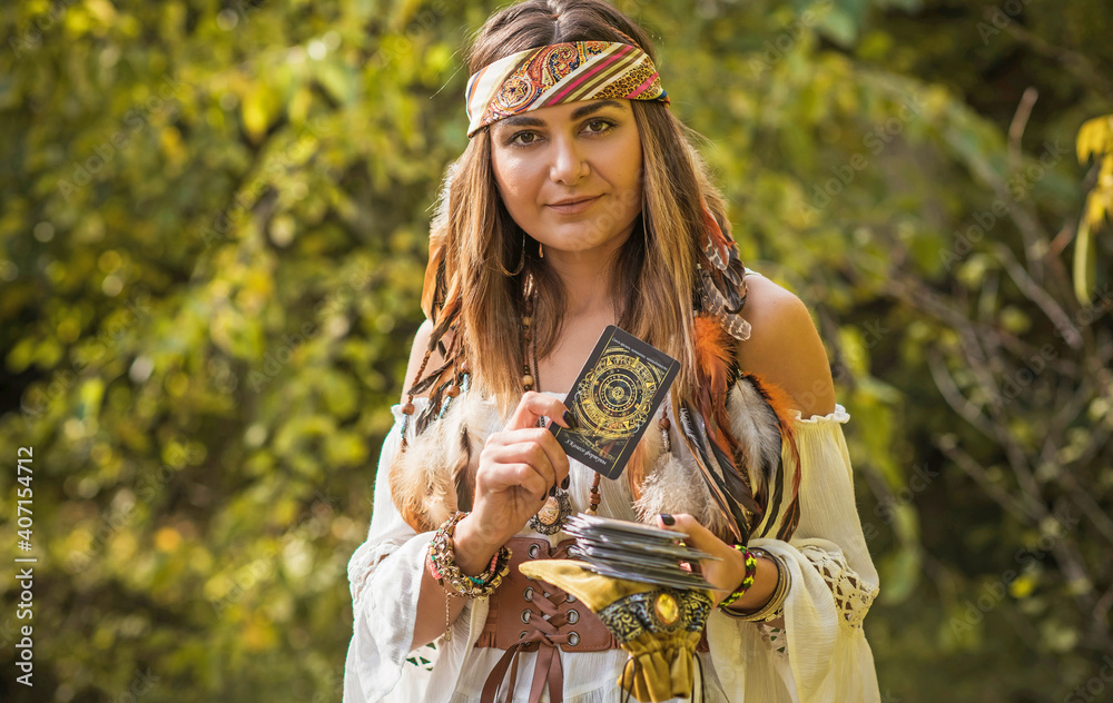Lady bohemian top