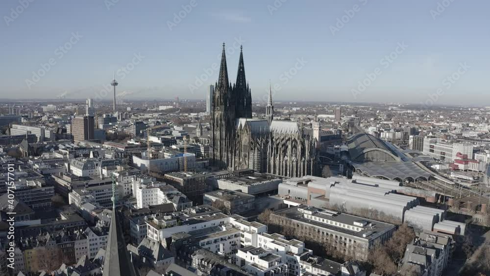 Panorama Luftaufnahmen Koeln Stadt Dom Gross St. Martin Rohdaten D-Log H.265 10Bit 2.7K 50f/s Panorama Luftaufnahmen Koeln Stadt Dom Gross St. Martin Rohdaten D-Log H.265 10Bit 2.7K 50f/s