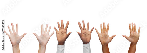 Fotografia diversity, multiethnic and international concept - hands of people with diverse