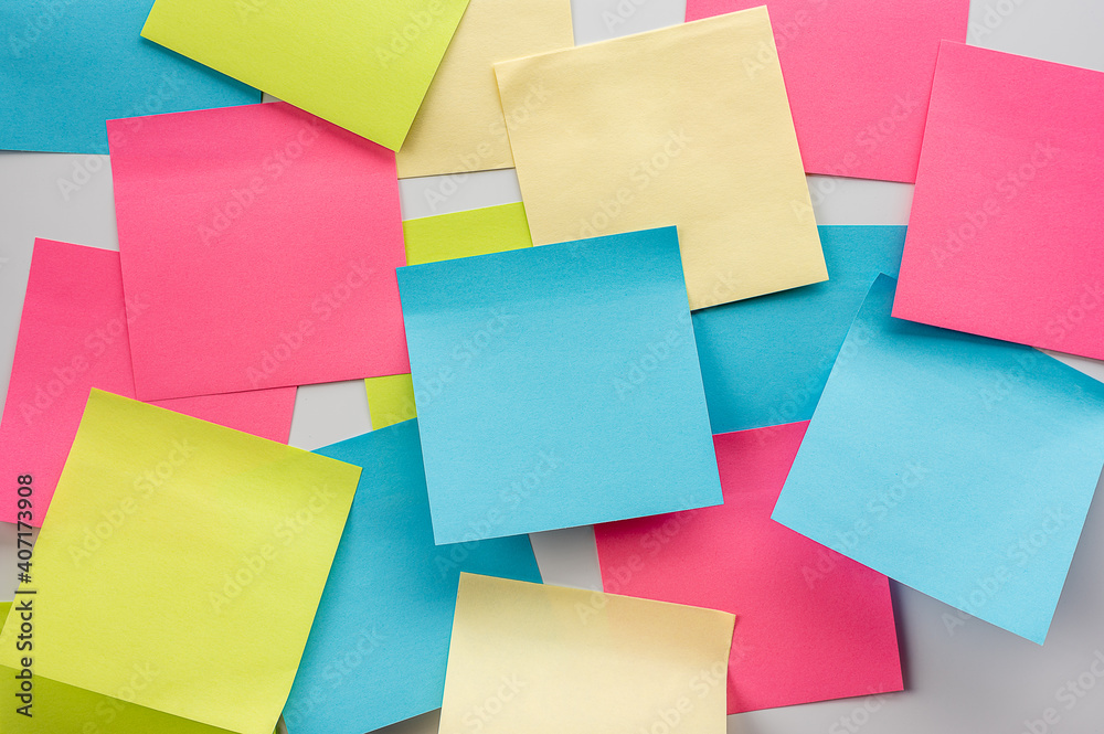 Set of blank colorful sticky notes. Business people meeting and use post it  notes to share idea on sticky note. Discussing - business, teamwork,  brainstorming concept Photos | Adobe Stock