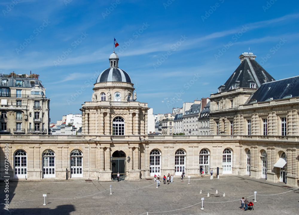Sénat, palais du Luxembourg à Paris