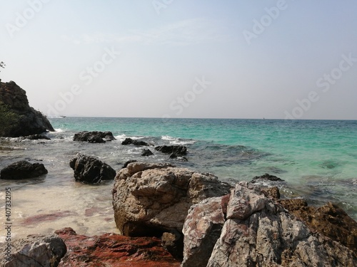 rocks and sea © Ruslan