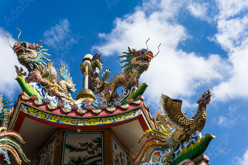 chinese dragon statue in temple © Champ