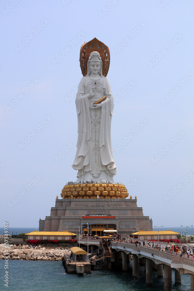 Fototapeta premium Guanyin sculpture on the sea in Nanshan tourist area, Sanya City, Hainan Province, China